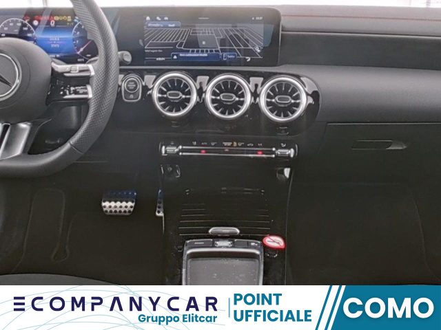 MERCEDES-BENZ CLA 180 usata, con Alzacristalli elettrici
