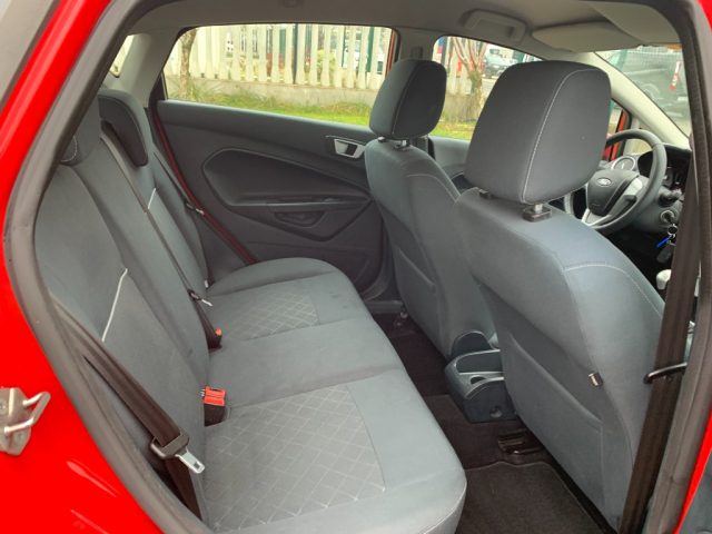 FORD Fiesta usata, con ESP