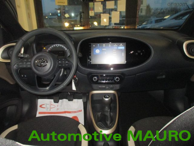 TOYOTA Aygo X usata, con Fendinebbia