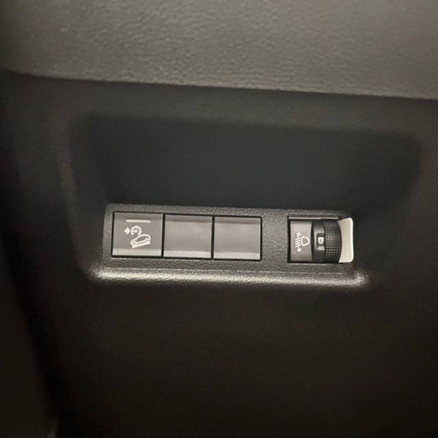 JEEP Avenger usata, con Autoradio digitale