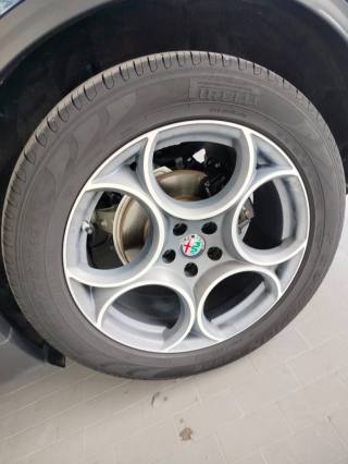 ALFA ROMEO Stelvio usata, con Bracciolo