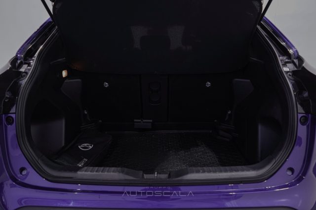 TOYOTA Yaris Cross usata 36