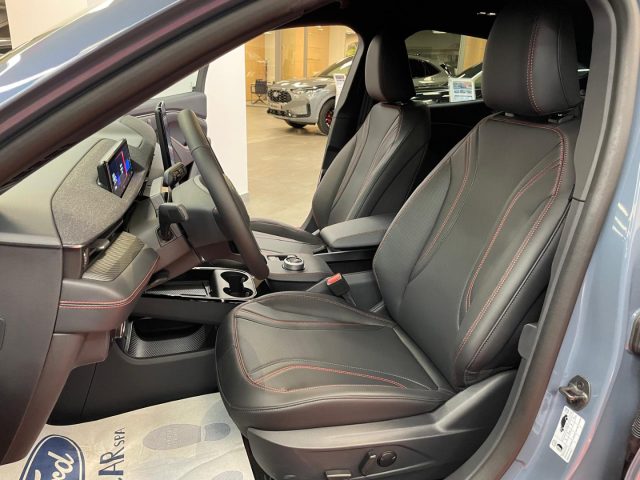 FORD Mustang Mach-E usata, con Volante in pelle