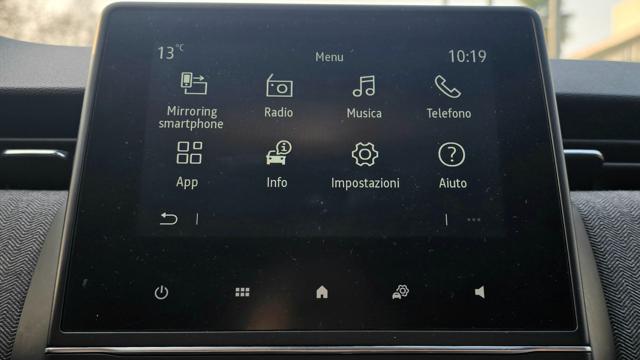 RENAULT Clio usata, con USB