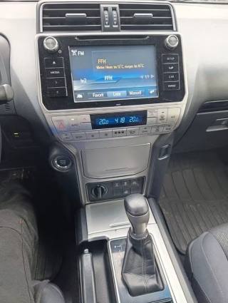 TOYOTA Land Cruiser usata, con Gancio traino