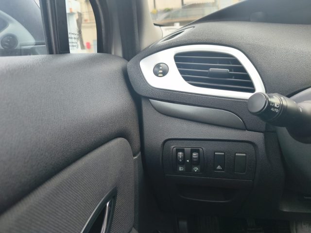 RENAULT Scenic usata, con Cruise Control