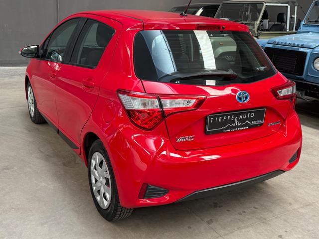 TOYOTA Yaris usata, con Autoradio