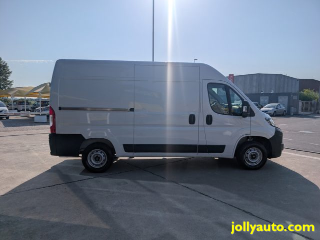 PEUGEOT Boxer usata, con Alzacristalli elettrici