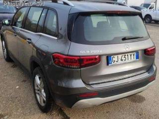 MERCEDES-BENZ GLB 200 usata, con Autoradio