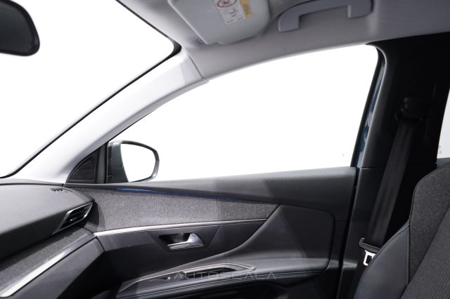 PEUGEOT 3008 usata, con Sensore di luce