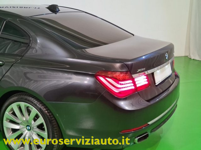 BMW 750 usata, con Vivavoce