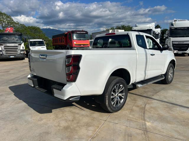 ISUZU D-Max usata, con Airbag Passeggero