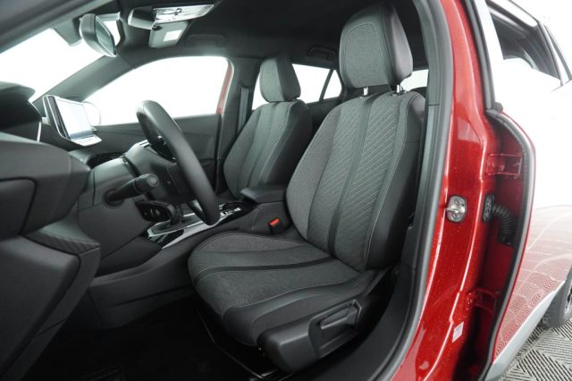 PEUGEOT 2008 usata 8
