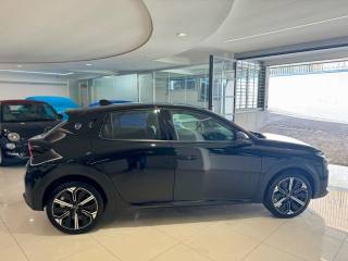 LANCIA Ypsilon usata, con Controllo automatico clima