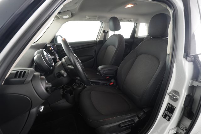 MINI Cooper usata 8