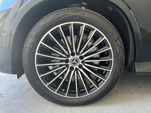 MERCEDES-BENZ GLC 220 usata 26