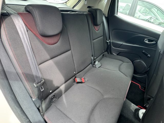 RENAULT Clio usata, con Alzacristalli elettrici