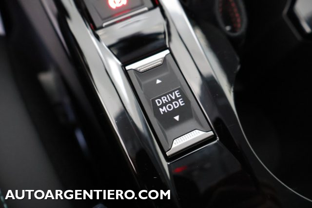 PEUGEOT 208 usata, con Touch screen