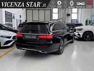 MERCEDES-BENZ E 220 usata, con Airbag Passeggero