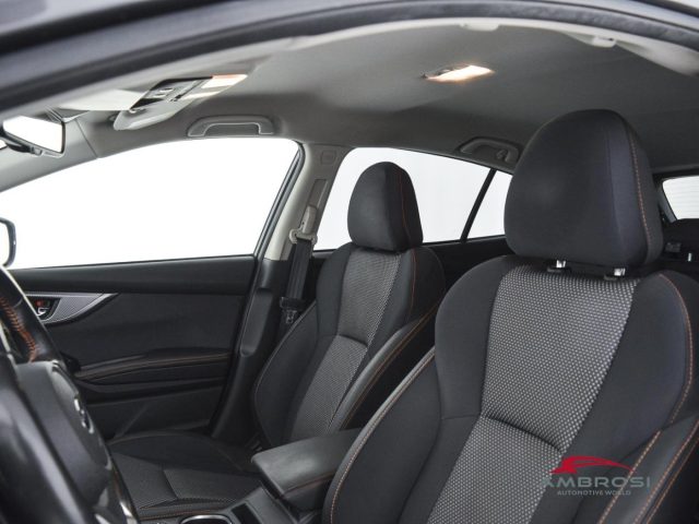 SUBARU XV usata 8