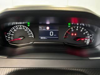 PEUGEOT 2008 usata, con Vetri oscurati