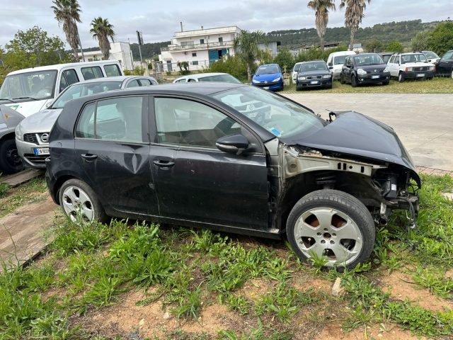 VOLKSWAGEN Golf usata, con Airbag
