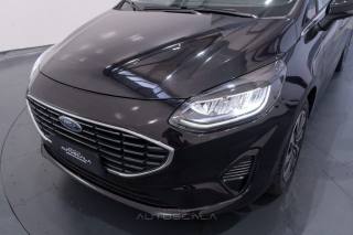 FORD Fiesta usata, con Bluetooth