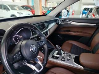 ALFA ROMEO Stelvio usata, con Sensore di luce