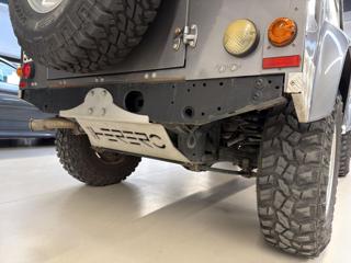LAND ROVER Defender usata 9