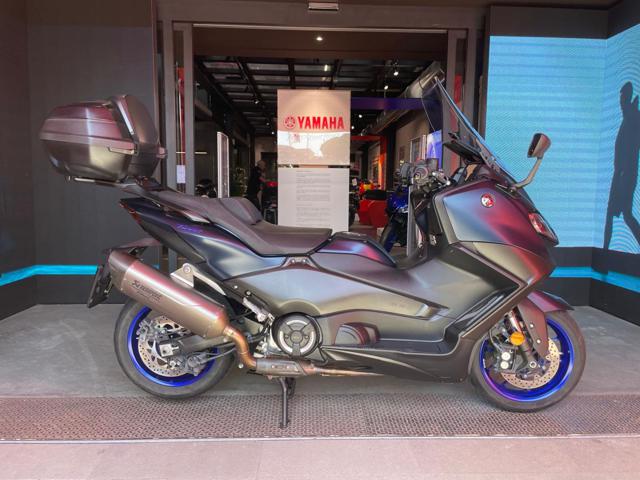 YAMAHA T-Max 560 usata 0