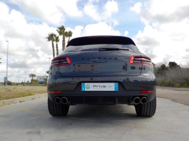 PORSCHE Macan usata, con Leve al volante