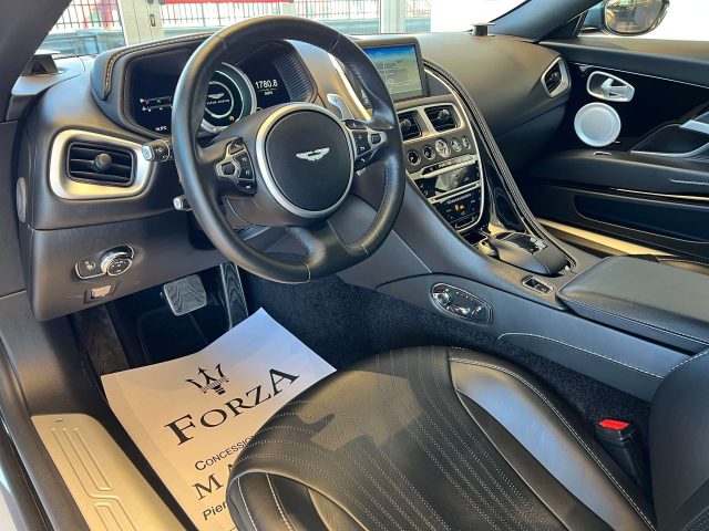 ASTON MARTIN DB11 usata, con Autoradio