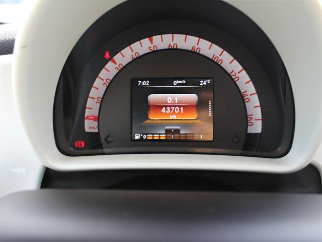 SMART ForTwo usata, con Volante multifunzione