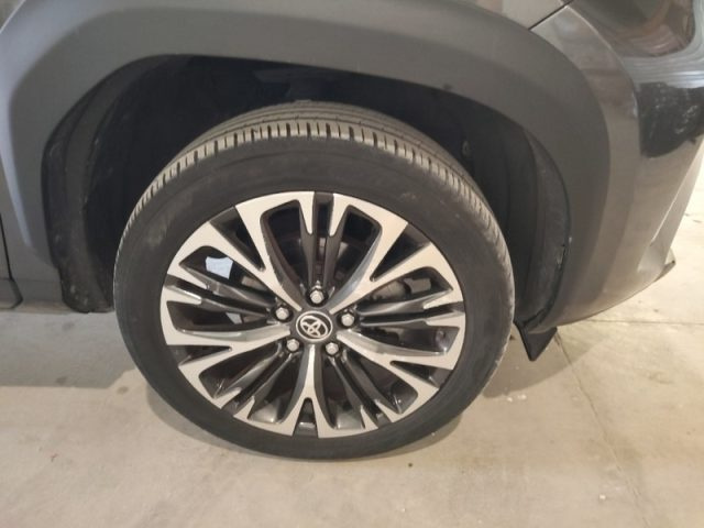 TOYOTA Yaris Cross usata, con Interni in pelle