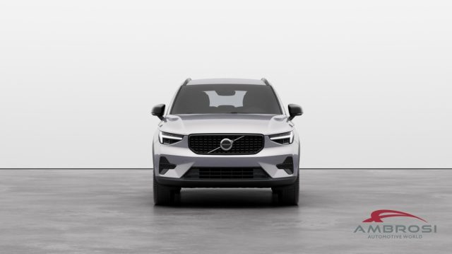VOLVO XC40 usata 4