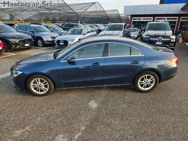 MERCEDES-BENZ CLA 200 usata, con Chiusura centralizzata