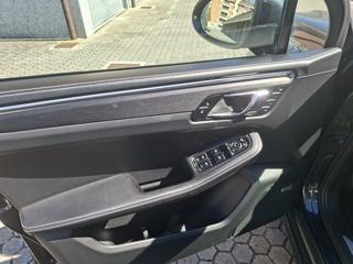 PORSCHE Macan usata, con Supporto lombare