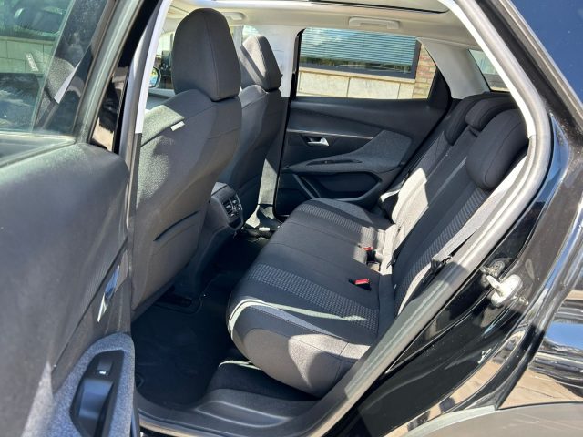 PEUGEOT 3008 usata, con Cerchi in lega