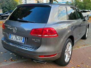 VOLKSWAGEN Touareg usata, con Boardcomputer