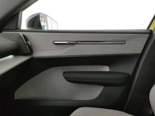 VOLVO EX30 usata, con Volante in pelle