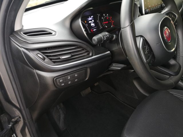 FIAT Tipo usata, con Volante in pelle