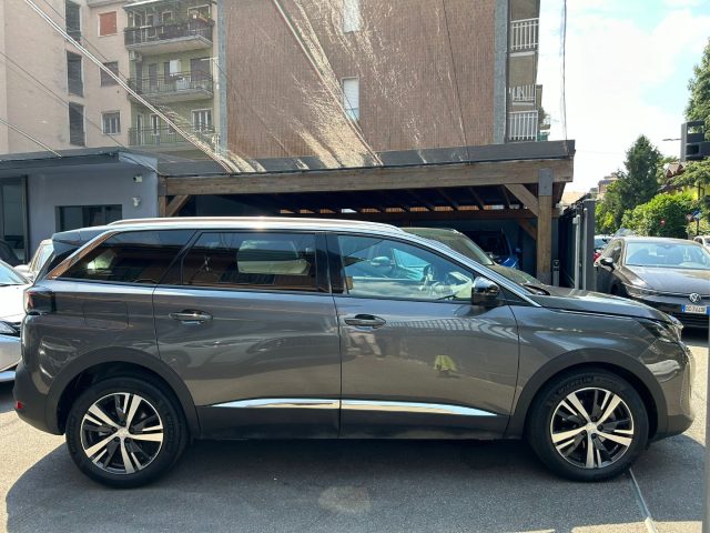 PEUGEOT 5008 usata, con Airbag laterali