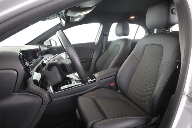MERCEDES-BENZ A 180 usata 1