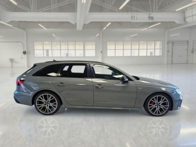 AUDI A4 usata, con Airbag