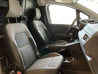 RENAULT Kangoo usata, con Fari LED