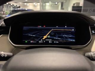 LAND ROVER Range Rover Sport usata, con Interni in pelle