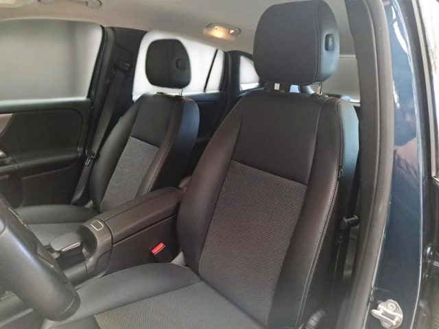 MERCEDES-BENZ GLA 180 usata, con Autoradio