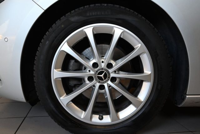 MERCEDES-BENZ B 180 usata 16