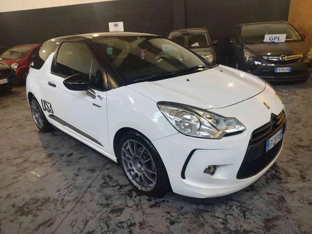 DS AUTOMOBILES DS 3 usata, con Boardcomputer