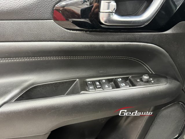 JEEP Compass usata, con Controllo automatico clima